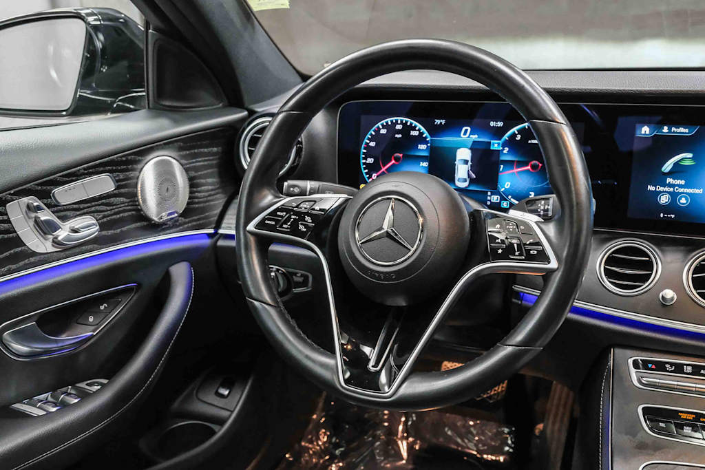 Thumbnail: 2022 Mercedes-Benz E-Class - 9