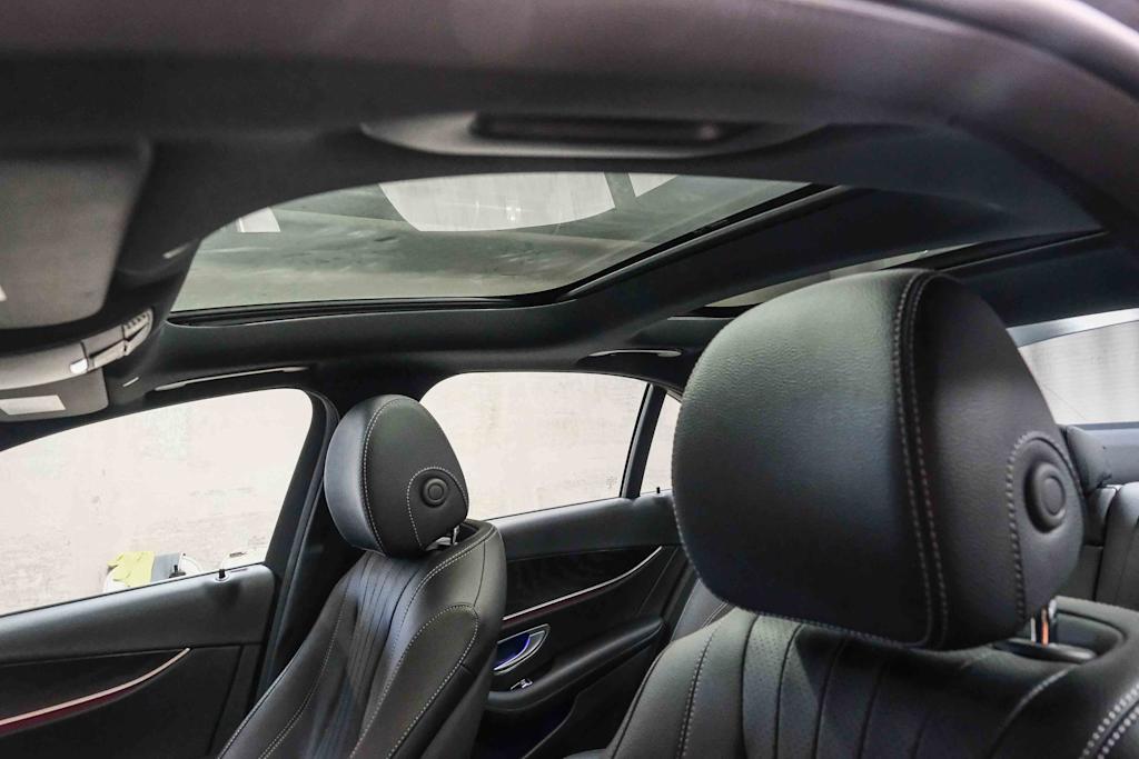 Thumbnail: 2022 Mercedes-Benz E-Class - 34