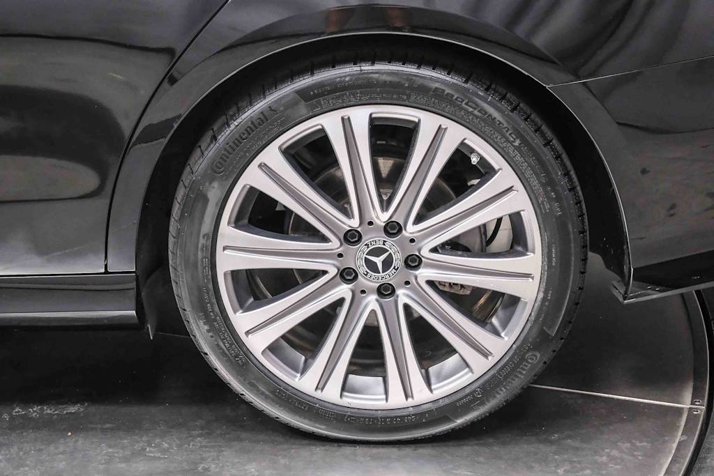 Thumbnail: 2022 Mercedes-Benz E-Class - 7