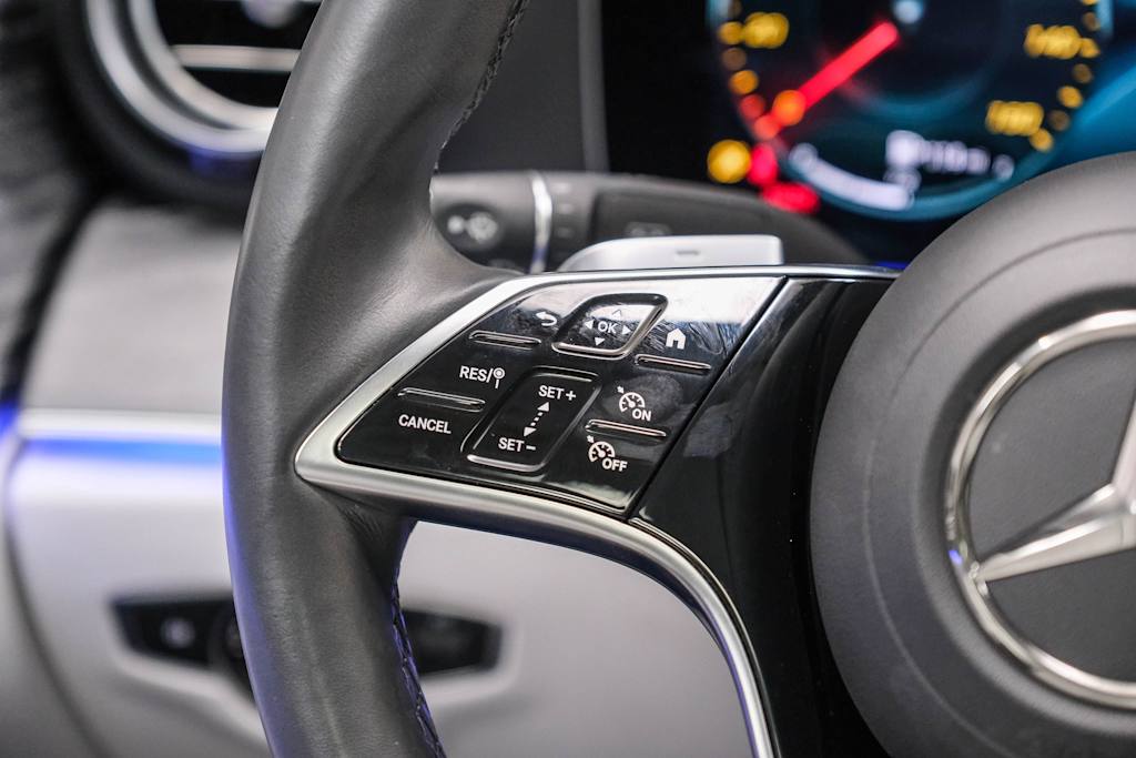 Thumbnail: 2023 Mercedes-Benz E-Class - 27