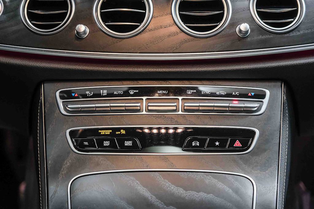 Thumbnail: 2022 Mercedes-Benz E-Class - 23