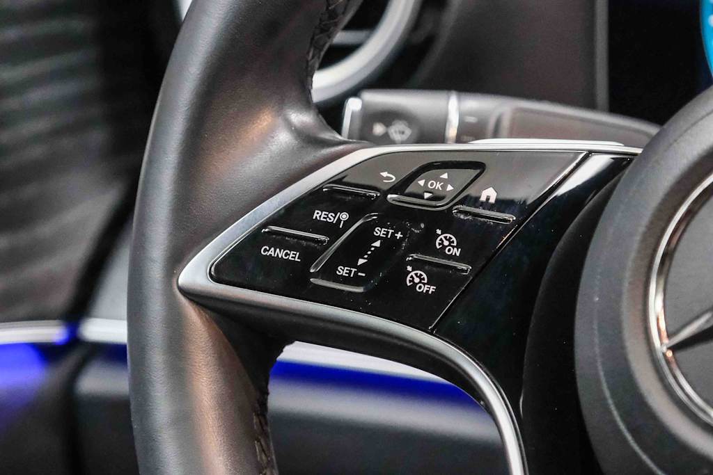 Thumbnail: 2022 Mercedes-Benz E-Class - 26