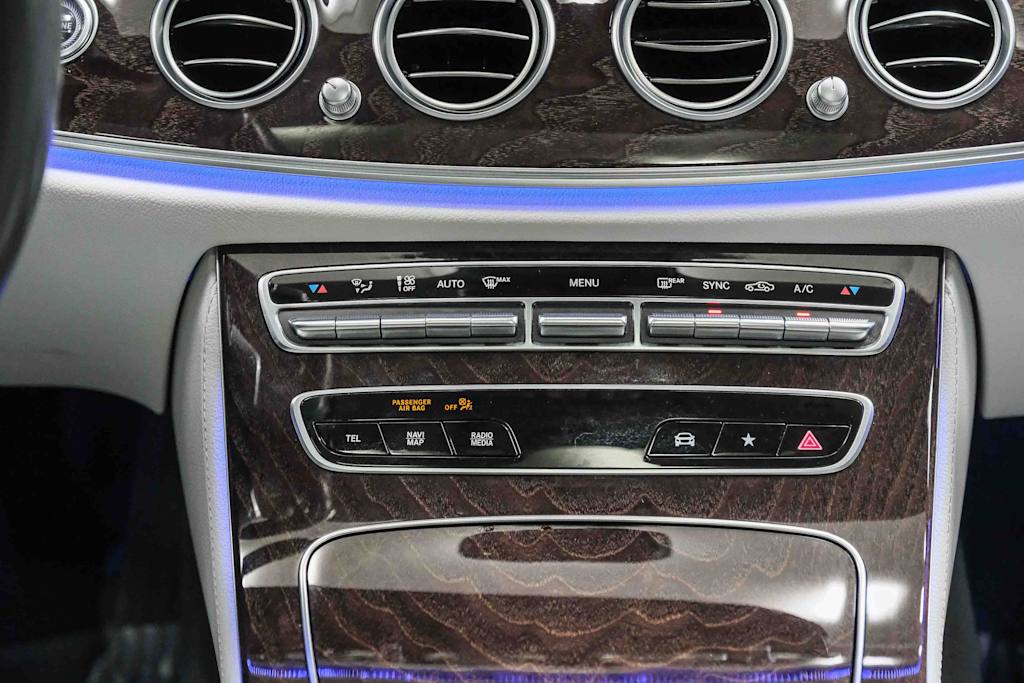 Thumbnail: 2023 Mercedes-Benz E-Class - 26