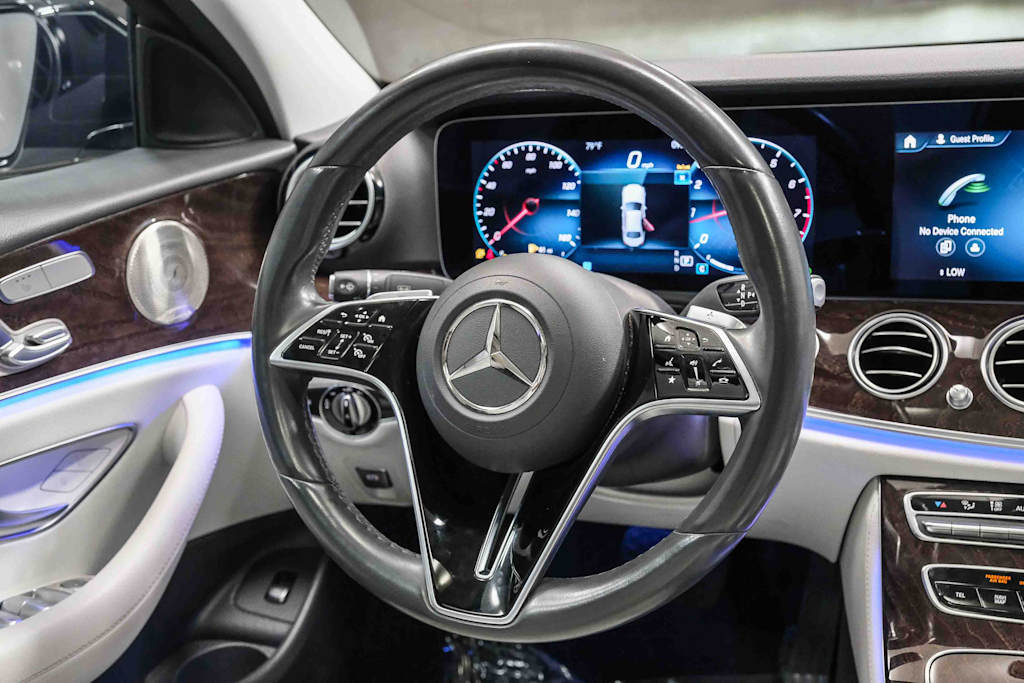 Thumbnail: 2023 Mercedes-Benz E-Class - 10