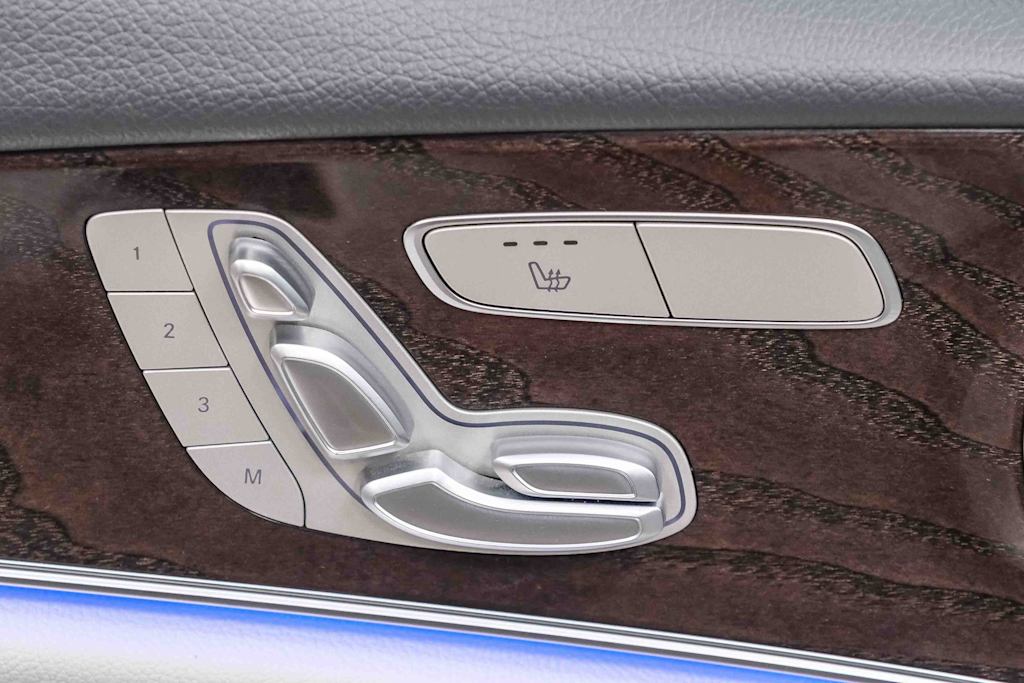 Thumbnail: 2023 Mercedes-Benz E-Class - 33