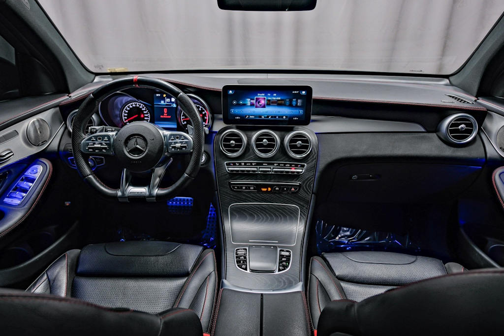 Thumbnail: 2021 Mercedes-Benz GLC - 2