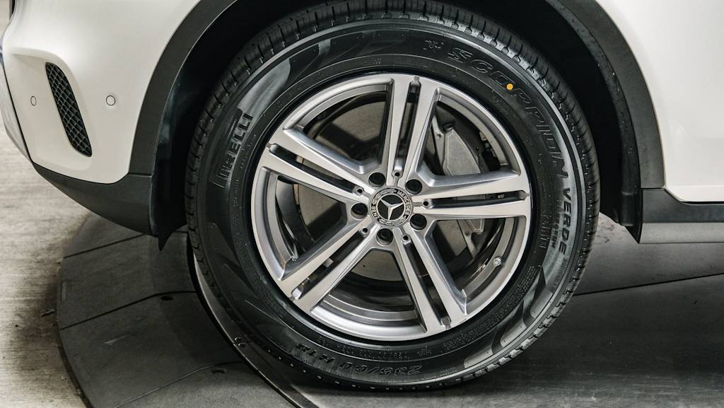 Thumbnail: 2021 Mercedes-Benz GLC - 19