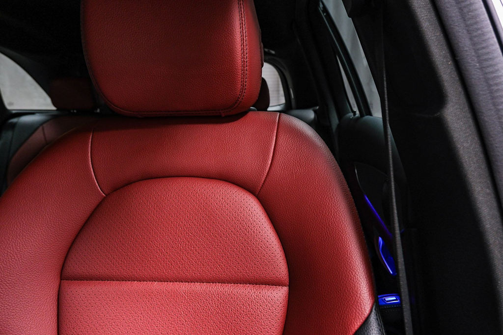 Thumbnail: 2022 Mercedes-Benz GLC - 23