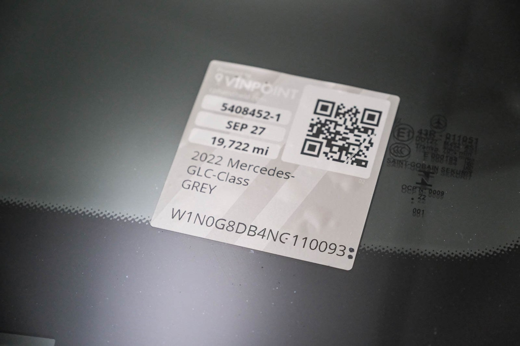 Thumbnail: 2022 Mercedes-Benz GLC - 16