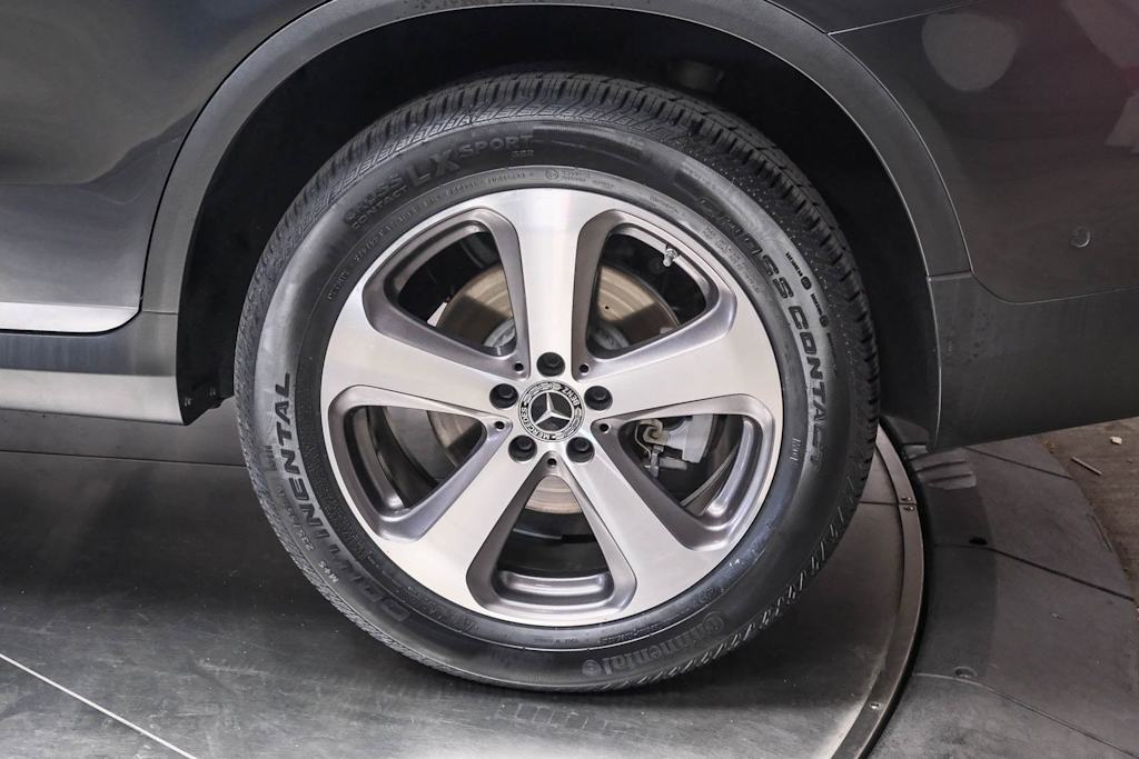 Thumbnail: 2022 Mercedes-Benz GLC - 7