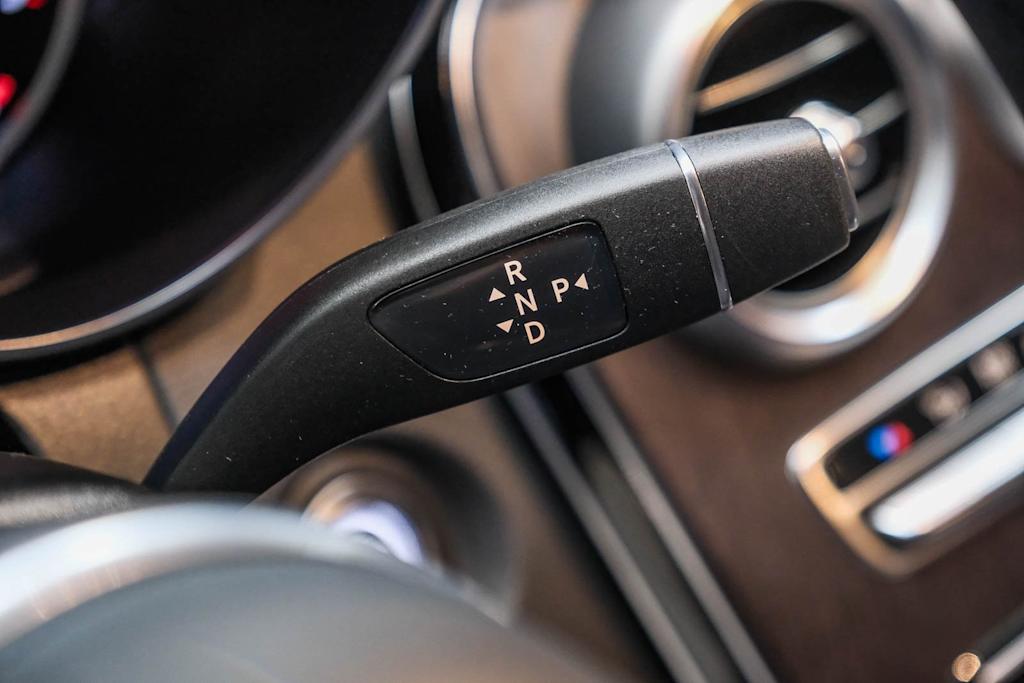 Thumbnail: 2022 Mercedes-Benz GLC - 25