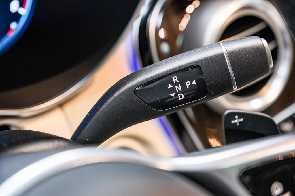 Thumbnail: 2022 Mercedes-Benz GLC - 13