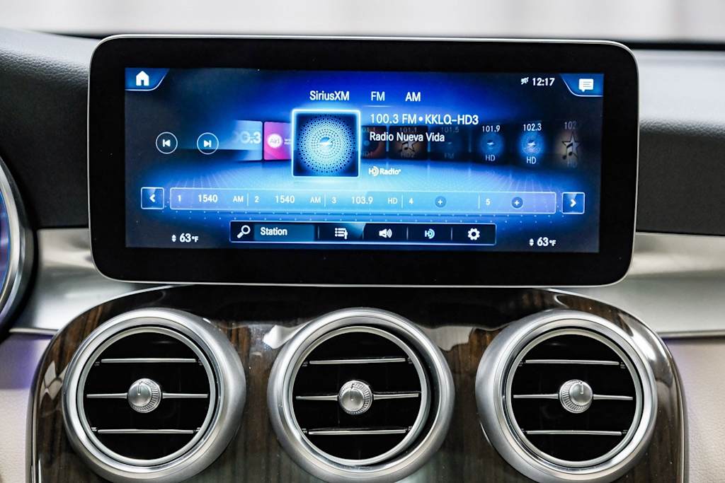 Thumbnail: 2022 Mercedes-Benz GLC - 25