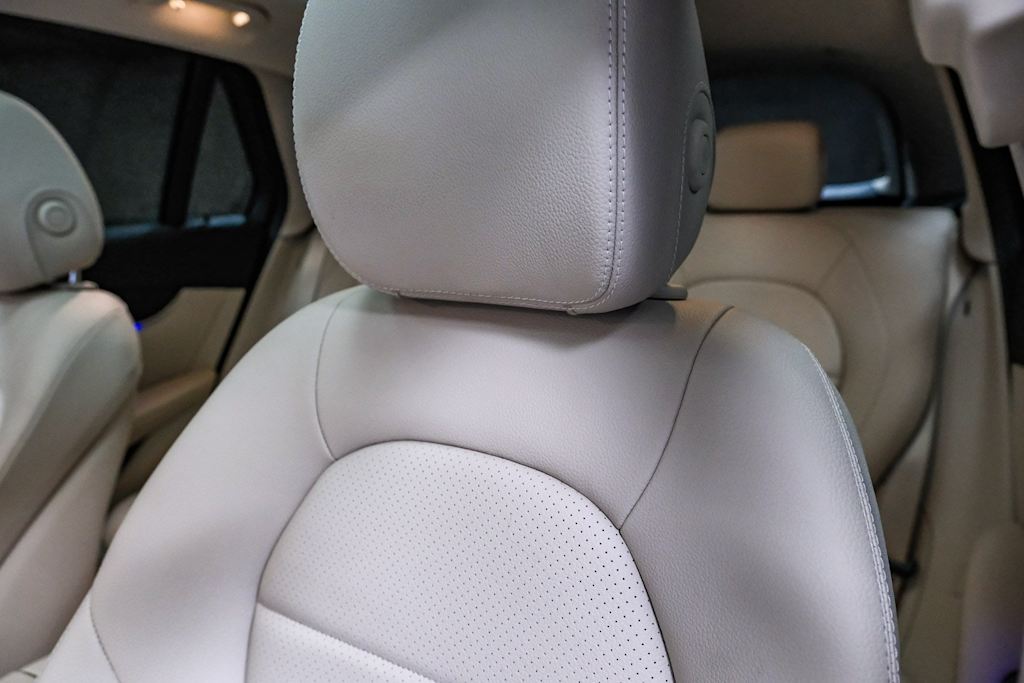 Thumbnail: 2022 Mercedes-Benz GLC - 26