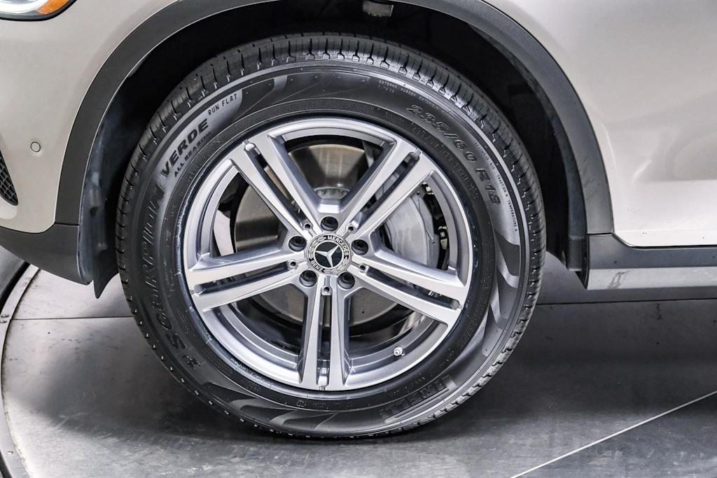 Thumbnail: 2022 Mercedes-Benz GLC - 21