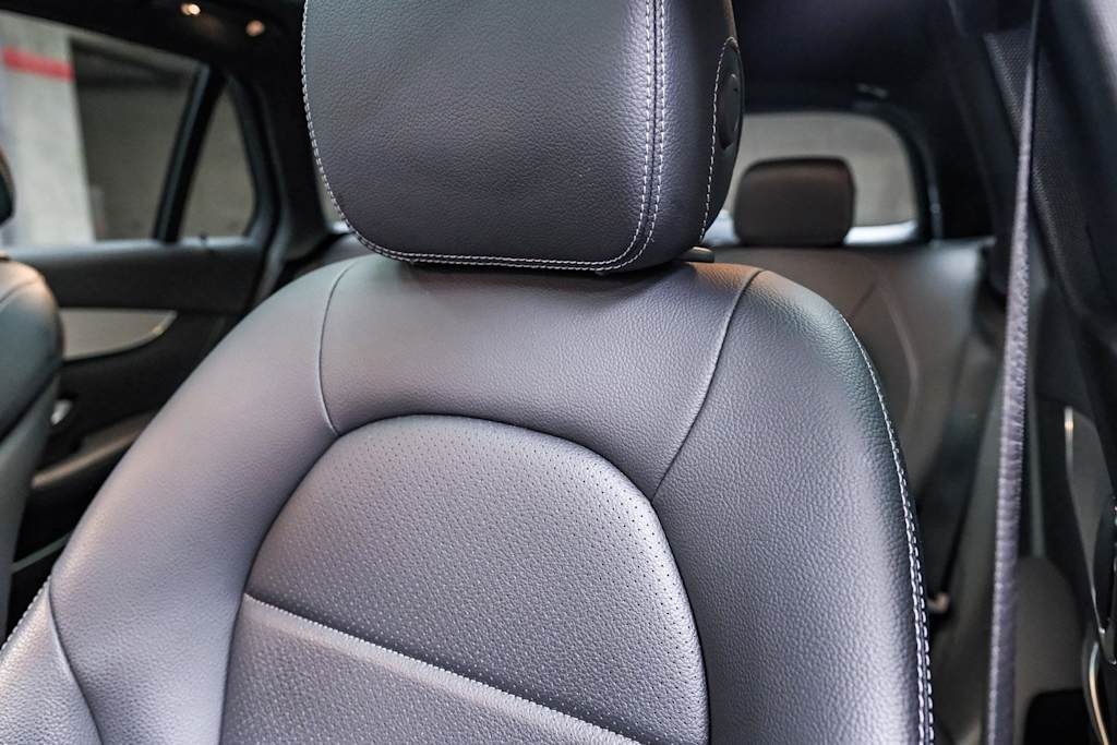 Thumbnail: 2022 Mercedes-Benz GLC - 25