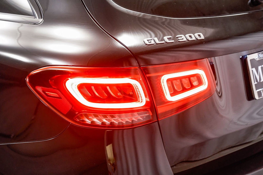 Thumbnail: 2022 Mercedes-Benz GLC - 20