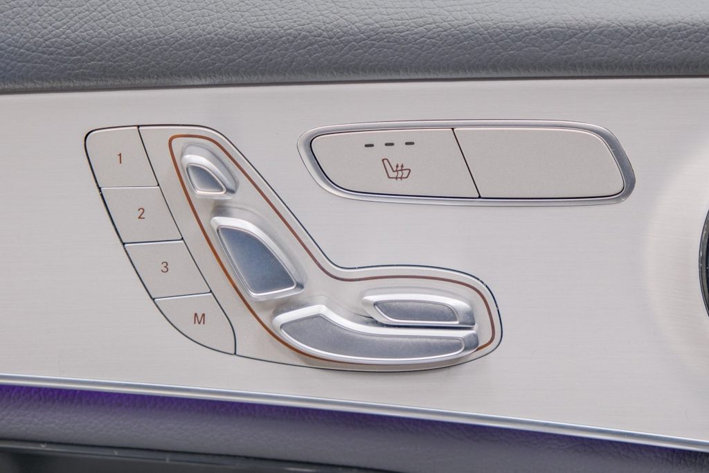 Thumbnail: 2022 Mercedes-Benz GLC - 27