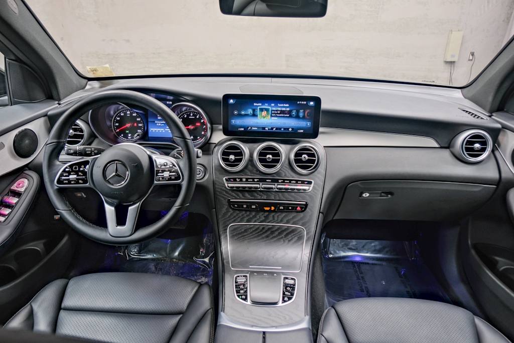 Thumbnail: 2022 Mercedes-Benz GLC - 2