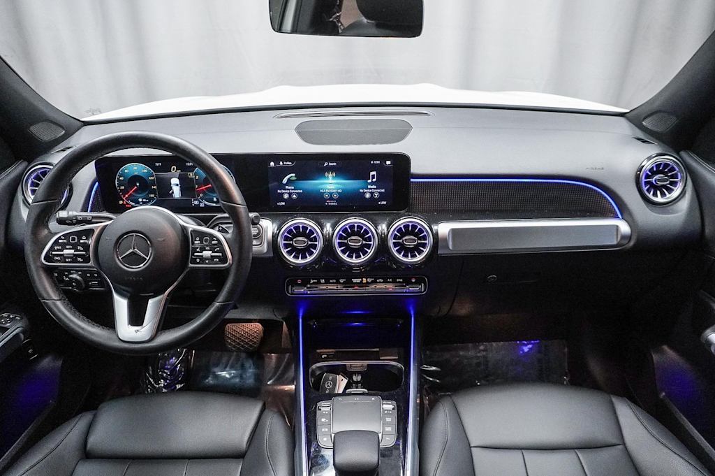 Thumbnail: 2022 Mercedes-Benz GLB - 2