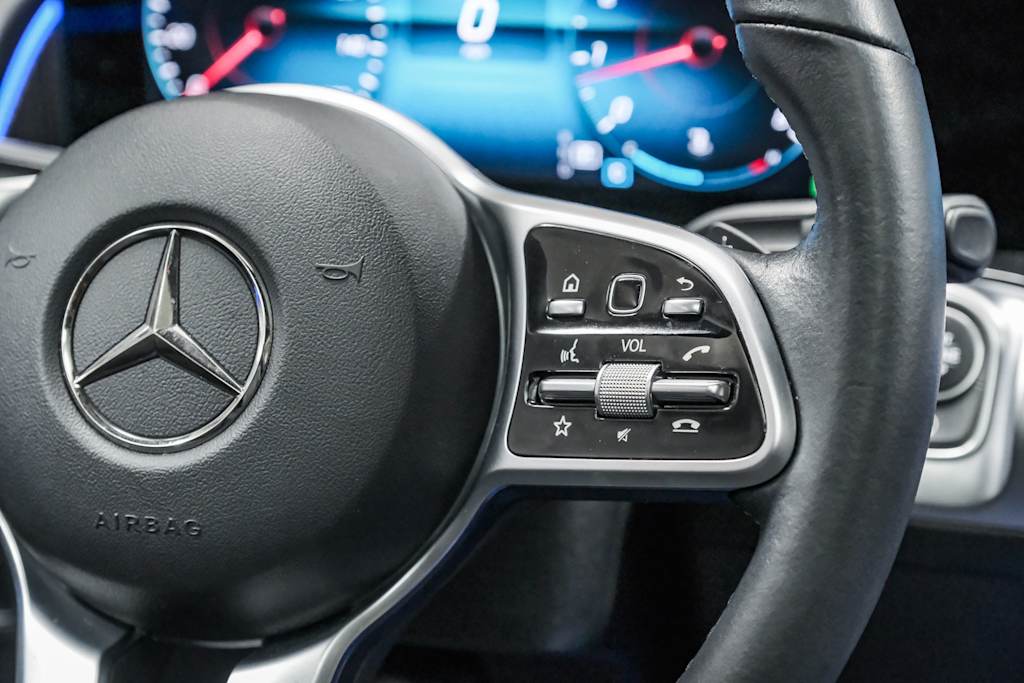 Thumbnail: 2022 Mercedes-Benz GLB - 25