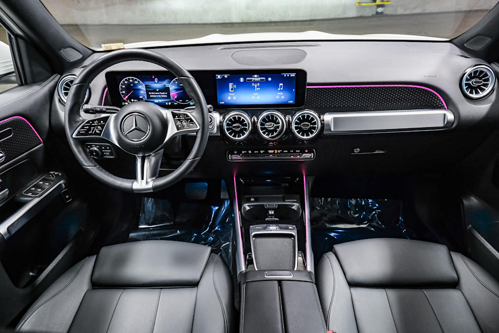 Thumbnail: 2024 Mercedes-Benz GLB - 2