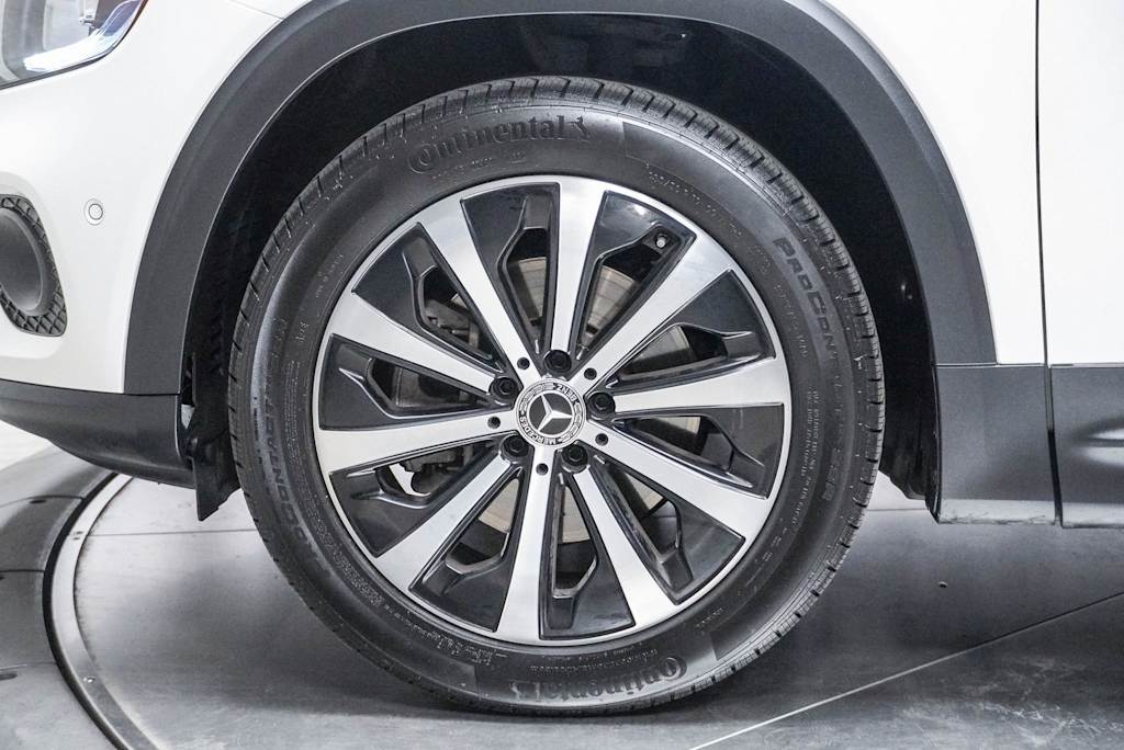 Image 7 of 2021 Mercedes-Benz GLB