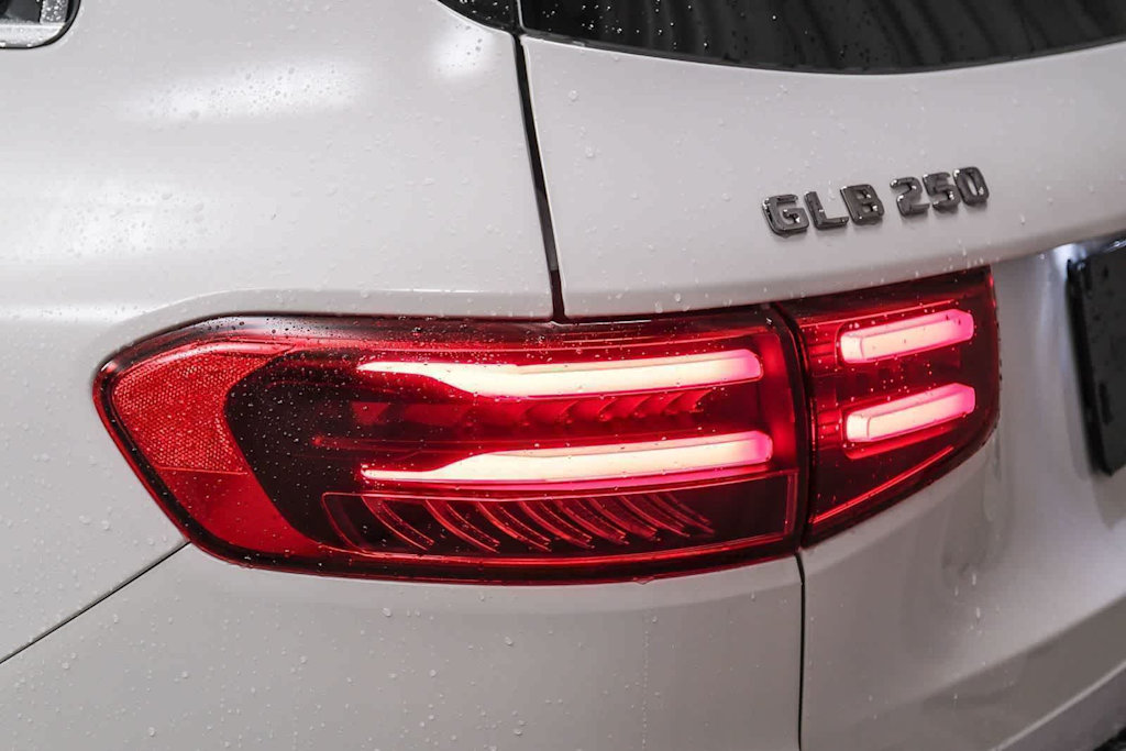 Thumbnail: 2026 Mercedes-Benz GLB - 19