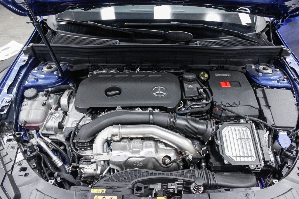 2024 Mercedes-Benz GLB 250 7