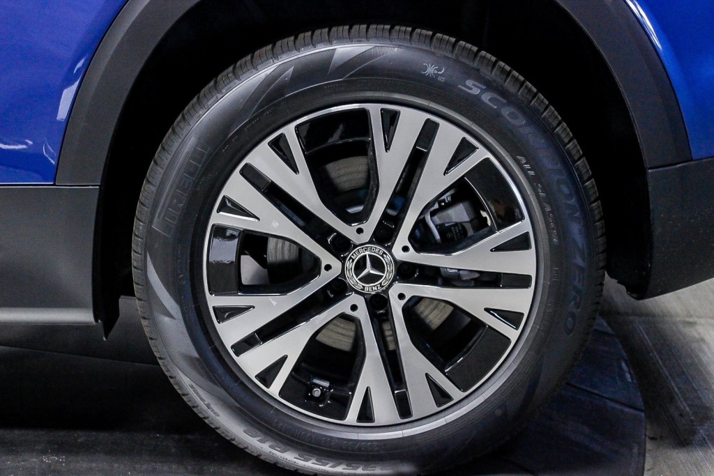 2024 Mercedes-Benz GLB 250 6