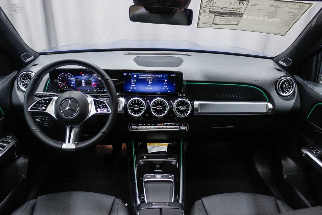 2024 Mercedes-Benz GLB 250 2