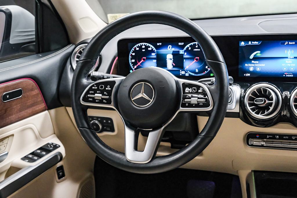 Thumbnail: 2022 Mercedes-Benz GLB - 10