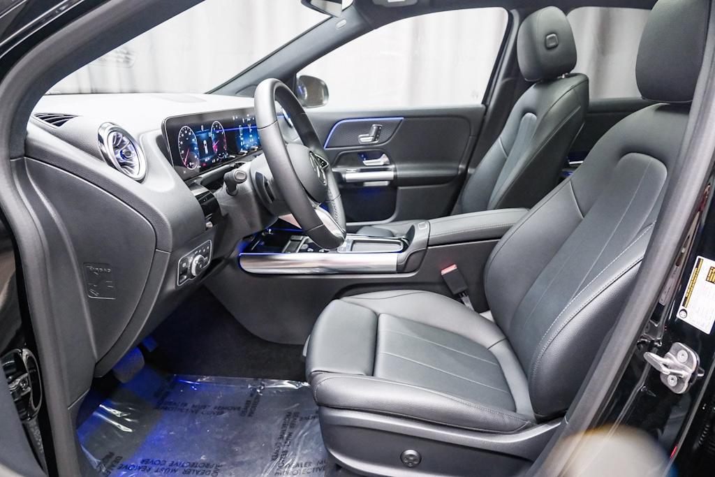 Thumbnail: 2025 Mercedes-Benz GLA - 11