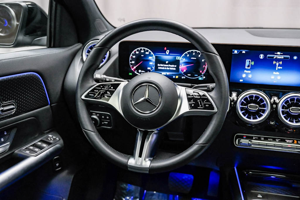 Thumbnail: 2025 Mercedes-Benz GLA - 9