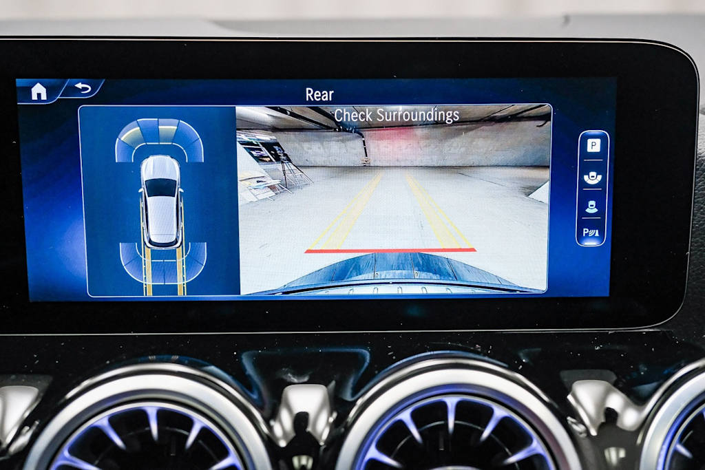 Thumbnail: 2025 Mercedes-Benz GLA - 29