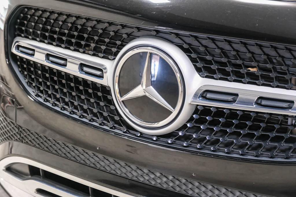Thumbnail: 2023 Mercedes-Benz GLA - 7