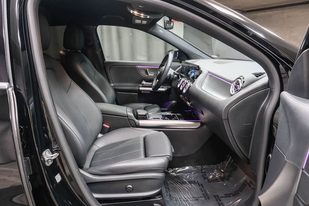 Thumbnail: 2023 Mercedes-Benz GLA - 11