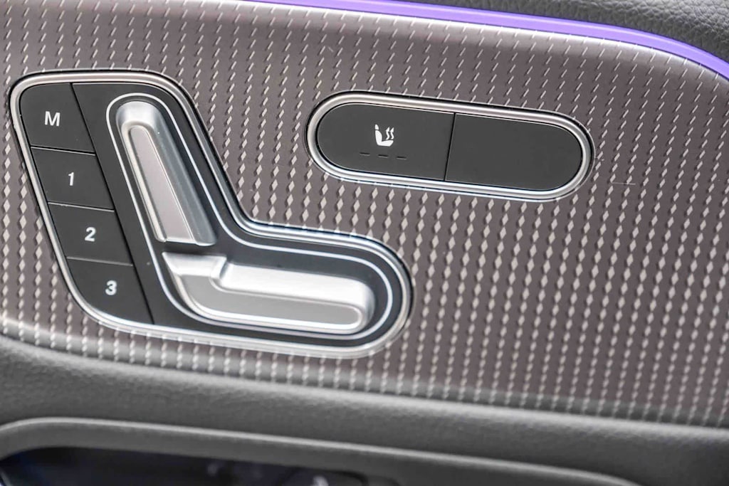 Thumbnail: 2023 Mercedes-Benz GLA - 30