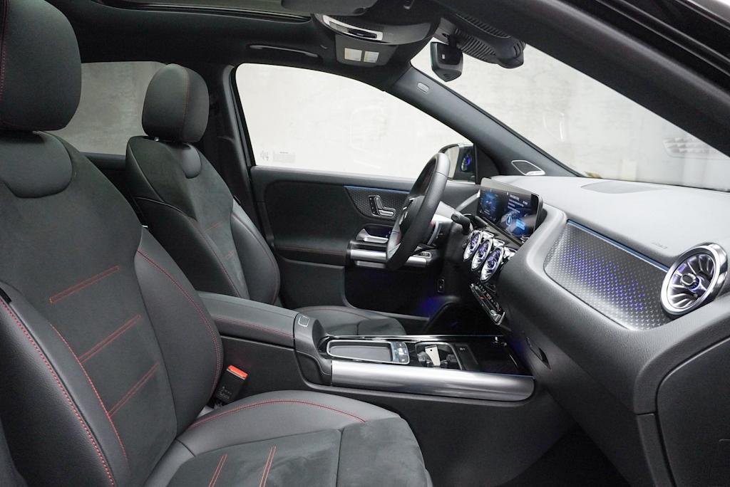 2025 Mercedes-Benz GLA 250 9