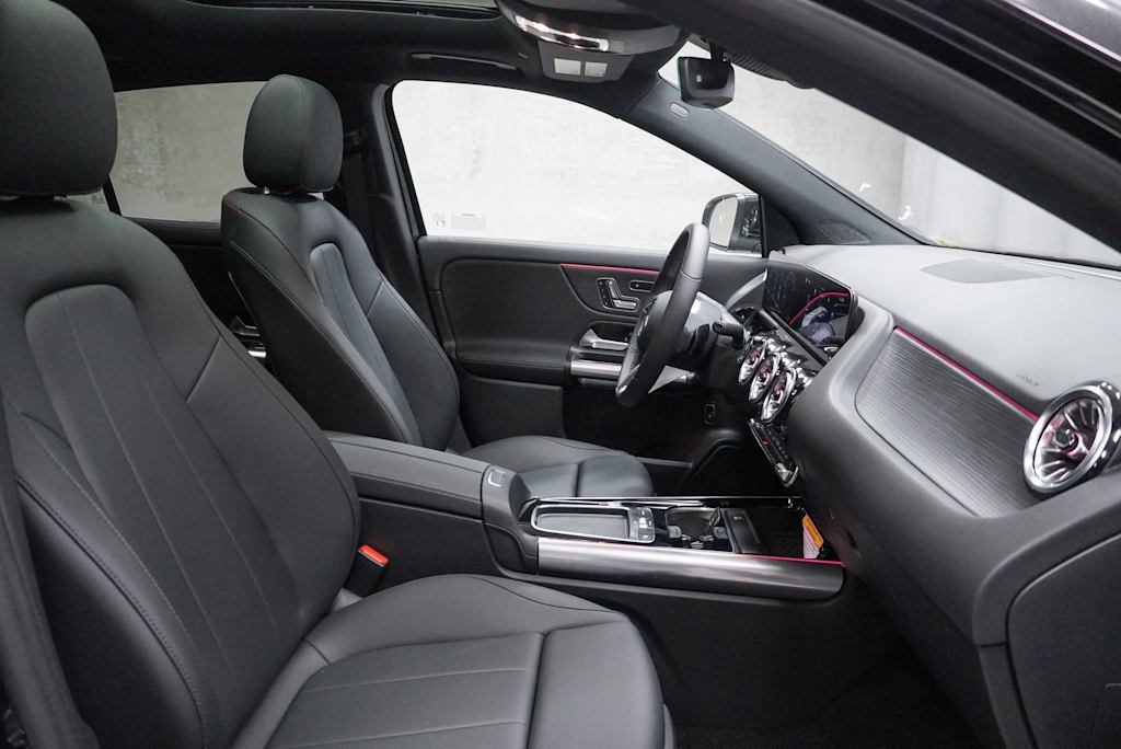 2025 Mercedes-Benz GLA 250 10