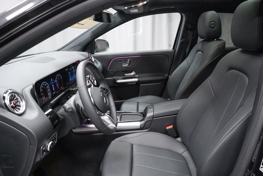 2025 Mercedes-Benz GLA 250 11