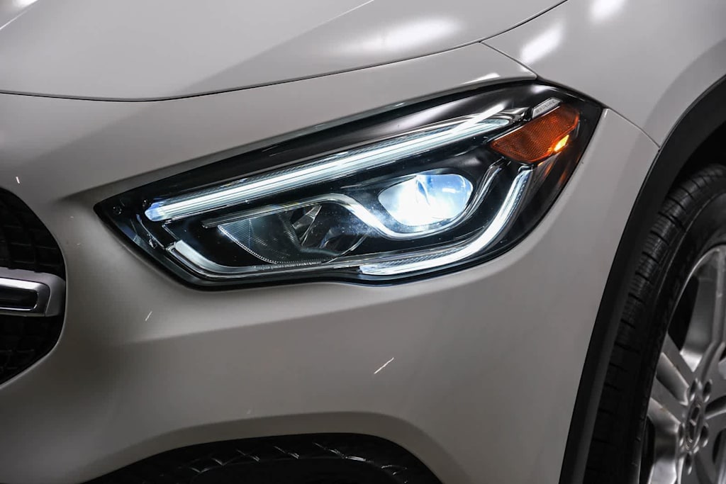 Thumbnail: 2022 Mercedes-Benz GLA - 21