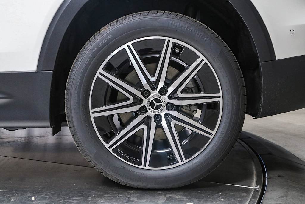 2025 Mercedes-Benz EQB 300 7