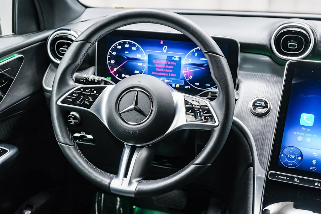 Thumbnail: 2025 Mercedes-Benz GLC - 9