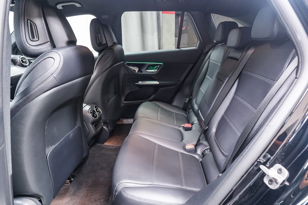 Thumbnail: 2025 Mercedes-Benz GLC - 12