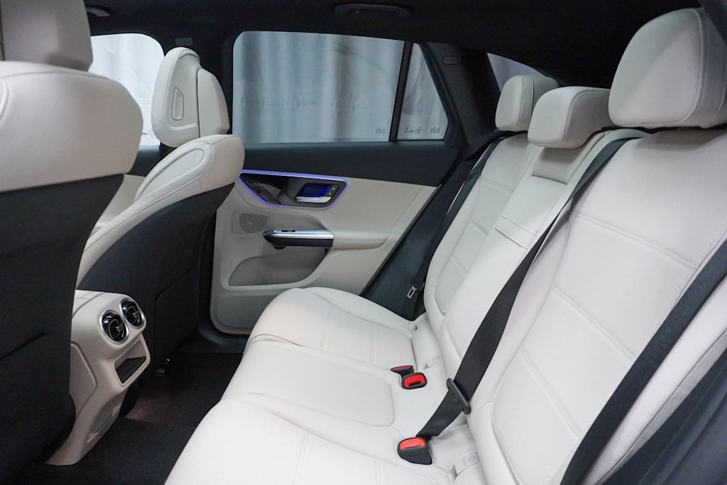 Thumbnail: 2025 Mercedes-Benz GLC - 12