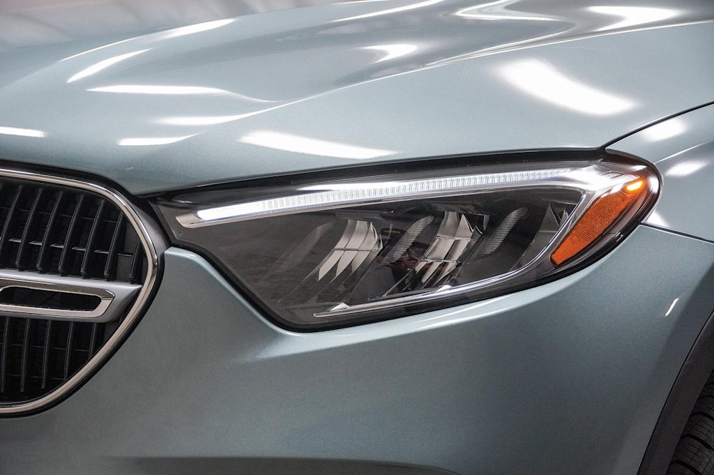 Thumbnail: 2025 Mercedes-Benz GLC - 18