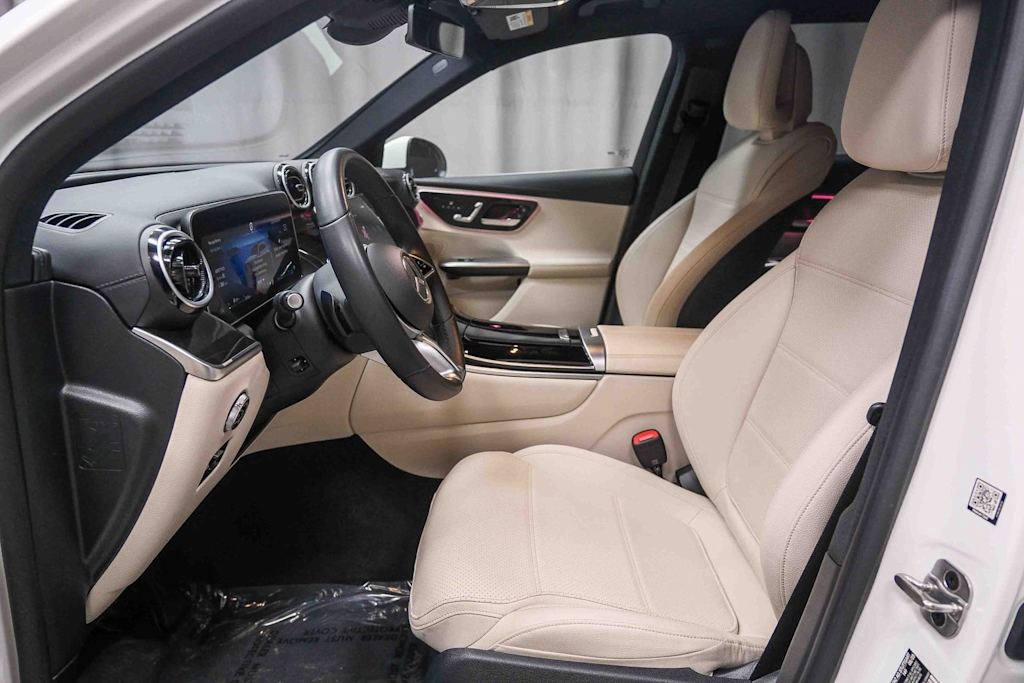 Thumbnail: 2023 Mercedes-Benz GLC - 11