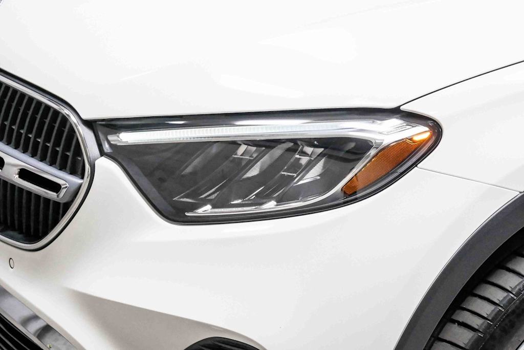 Thumbnail: 2025 Mercedes-Benz GLC - 19