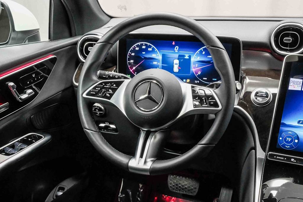 Thumbnail: 2025 Mercedes-Benz GLC - 8